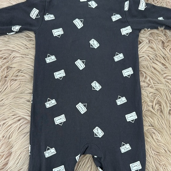 Miles Baby Sleeper - Picture 2 of 3